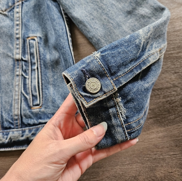 GRLFRND Bianca Oh Girl Wash Denim Trucker Jacket Size Medium - Picture 7 of 16